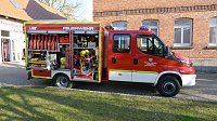 Bild: In Kallmerode freuten sich die Kameraden der Feuerwehr &uuml;ber ihr neues Einsatzfahrzeug