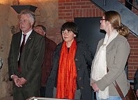 Bild: Henriette pickt am Kyffh&auml;user