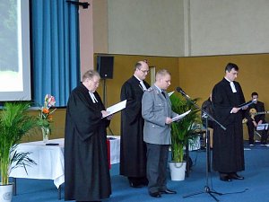 Ins Amt eingef&uuml;hrt