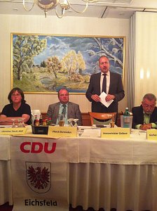 Vorstand gewählt, Minister zu Gast