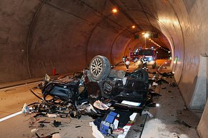 T&ouml;dlicher Unfall im Tunnel