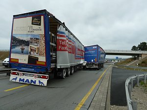 Unfall und Stau
