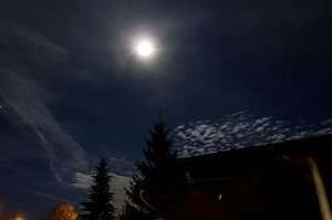 Lichtspiel in der Nacht