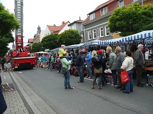 Feuerwehr&uuml;bung bei der Sparkasse