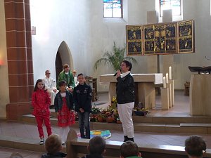 Erntedank-Familiengottesdienst in Beuren