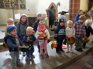 Erntedank-Familiengottesdienst in Beuren