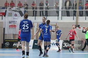 THC gewinnt erstes Champion League Spiel klar mit 33:20