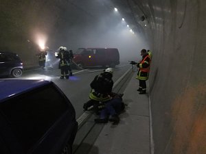 Großübung im Höllbergtunnel