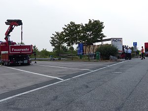 Gefahrgut soll umgeladen und gesichert werden