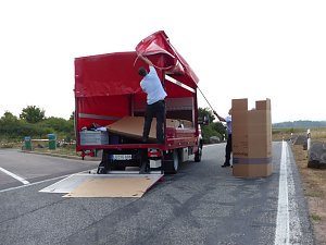 Gefahrgut soll umgeladen und gesichert werden