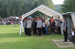 Feierliche Vereidigung in Berka