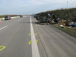 Wohnmobil komplett zerst&ouml;rt