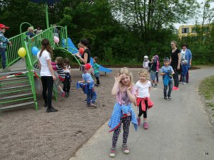 Einweihung Spielplatz Heinestra&szlig;e