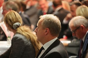 Feierliche Firmen&uuml;bergabe
