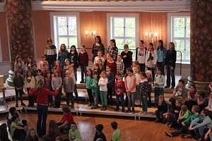 Getanzt und gesungen