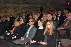 Ministerpr&auml;sident bekam Schl&auml;ge
