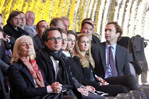 Ministerpr&auml;sident bekam Schl&auml;ge