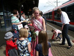 Neuen Zug in Leinefelde begr&uuml;&szlig;t