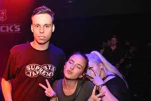 Paradise Clubbing