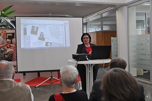 &Uuml;bergabe digitalisierter Zeitungen
