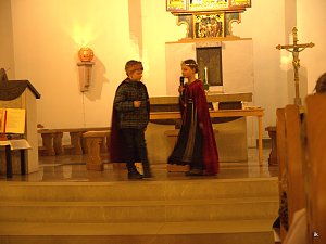 Elisabeth-Spiel in der Kirche