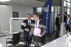 Autohaus Er&ouml;ffnung