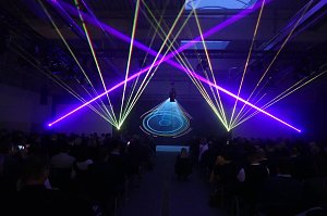 Lasershow beendete den offiziellen Teil