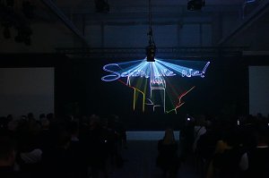 Lasershow beendete den offiziellen Teil