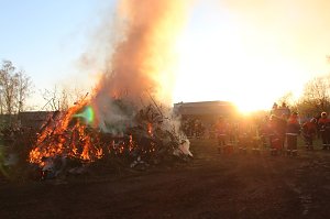 Osterfeuer in Heiligenstadt