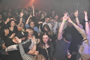 Black & House Party