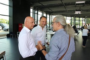 NUV Sommerfest und erste Kandidaten-Diskussion