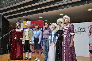 Theater in der Galerie