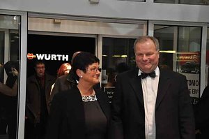 &Auml;rzte- und Apothekerball im Autohaus Peter