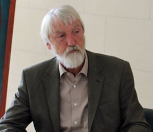 Bild: Th&uuml;ringer Verdienstordens an Professor Dr. Eckart Lange