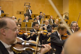 Bild: Loh-Orchester l&auml;dt zum 4. Sinfoniekonzert