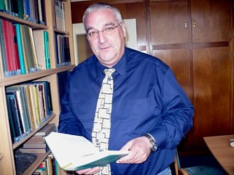 J&uuml;rgen Krumbein in seinem B&uuml;ro (Foto: Hans-J&uuml;rgen Schmidt)