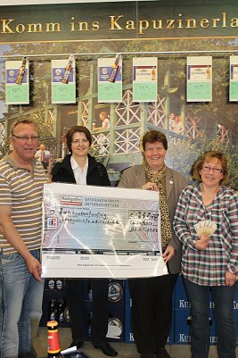 Spende f&uuml;r Lebenshilfe (Foto: Gisela Reinhardt)