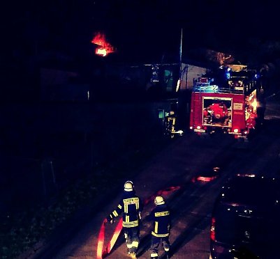 Feuer in Kleingartenanlage (Foto: Natalie Selmi)