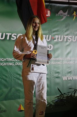 Tamara holte Gold bei den German Open (Foto:  Leinefelder Ju-Jutsu Verein)