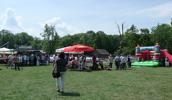 Was für ein Fest! (Foto: Karl-Heinz Herrmann) Was für ein Fest! (Foto: Karl-Heinz Herrmann)