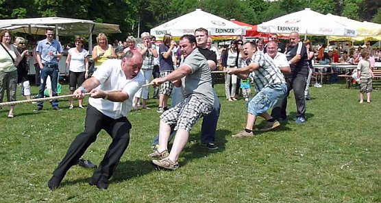 Was für ein Fest! (Foto: Karl-Heinz Herrmann) Was für ein Fest! (Foto: Karl-Heinz Herrmann)