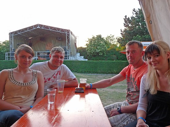 Fest gestartet (Foto: Karl-Heinz Herrmann) Fest gestartet (Foto: Karl-Heinz Herrmann)