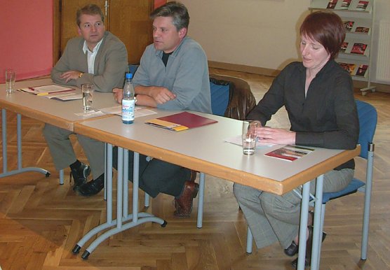 Generalmusikdirektor Markus L. Frank (Foto: Karl-Heinz Herrmann) Generalmusikdirektor Markus L. Frank (Foto: Karl-Heinz Herrmann)