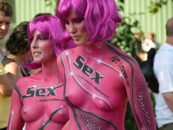 Umzug in Sundhausen (Foto: nnz) Umzug in Sundhausen (Foto: nnz)