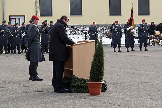 Frostiger herzlicher Abschied (Foto: Karl-Heinz Herrmann)