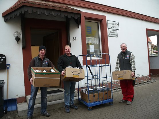 Fr&uuml;hjahrsputz in Uder (Foto: Ilka K&uuml;hn)