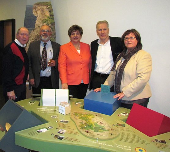 Ausstellungseröffnung (Foto: Uwe Müller) Ausstellungseröffnung (Foto: Uwe Müller)