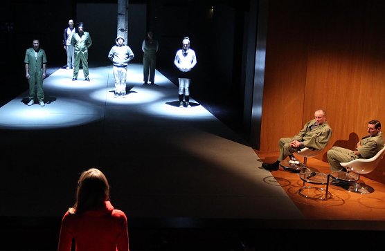 Ensemble (Foto: P. Scholz) Ensemble (Foto: P. Scholz)