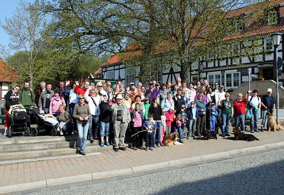 Wandern in Wintzingerode (Foto: Ute Wächter) Wandern in Wintzingerode (Foto: Ute Wächter)
