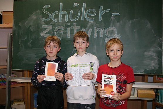 Schülerzeitung Birkungen (Foto: Gudrun Voß) Schülerzeitung Birkungen (Foto: Gudrun Voß)